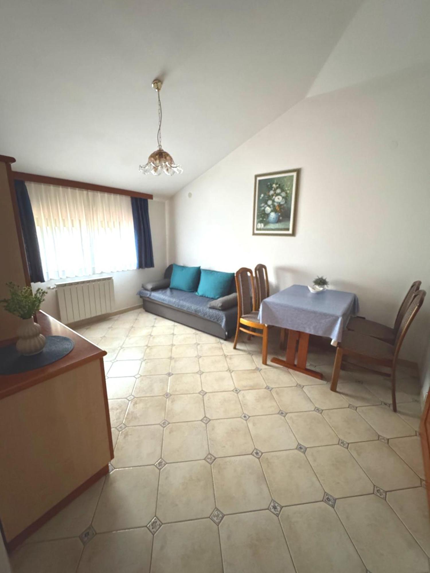 Apartments Villa Mirjam بوريتش المظهر الخارجي الصورة